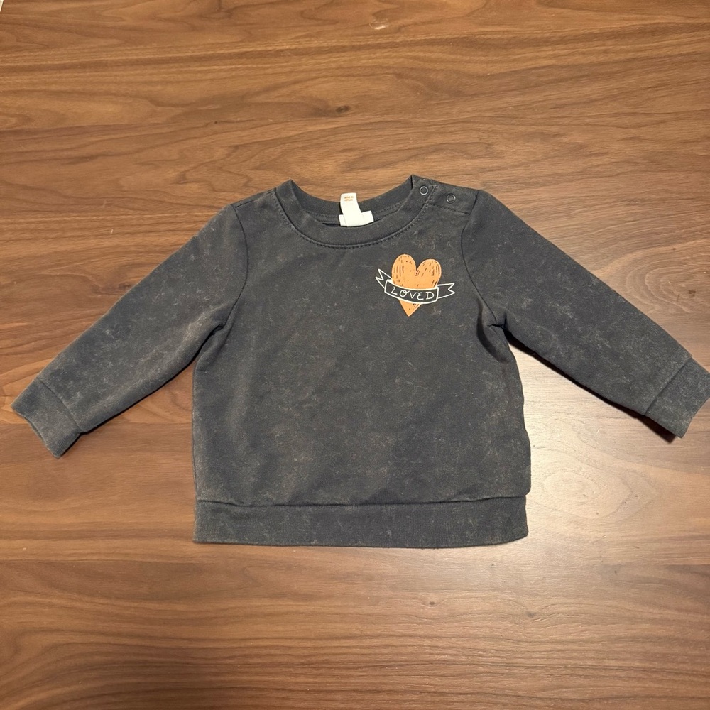 Cat & Jack Sweatshirt with Loved Heart - like new! 6-9 Months